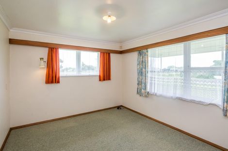 Photo of property in 261 Rangiuru Road, Otaki, 5512
