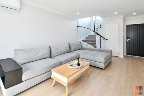 Photo of property in 6/24 Watson Place, Papatoetoe, Auckland, 2025