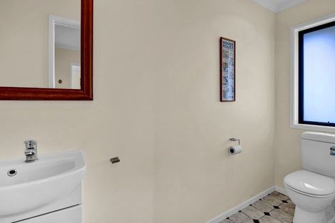 Photo of property in 105 Mawhitiwhiti Road, Normanby, Hawera, 4675