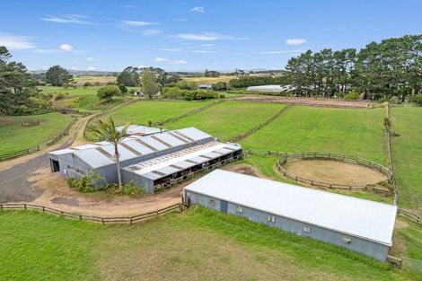 Photo of property in 287 Taurangaruru Road, Karioitahi, Waiuku, 2683