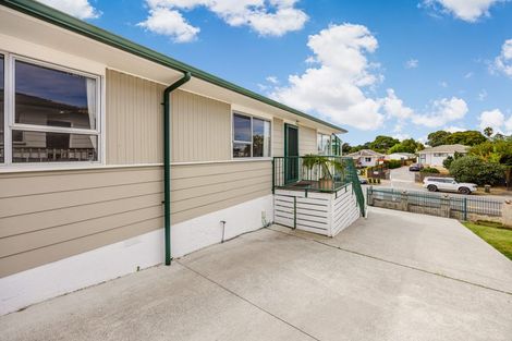 Photo of property in 10 Ferndown Avenue, Papatoetoe, Auckland, 2025