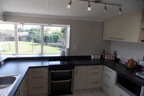 Photo of property in 4 Waltham Court, Cloverlea, Palmerston North, 4412