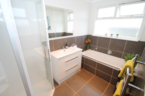 Photo of property in 12 Esk Place, Mosgiel, 9024