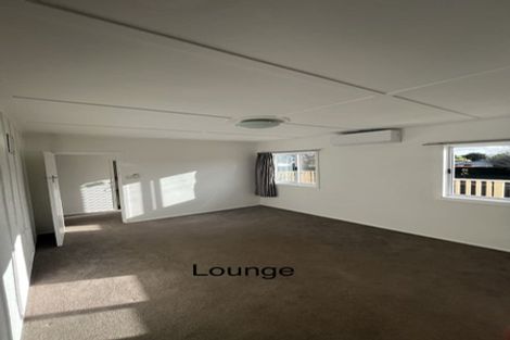 Photo of property in 27 Seaforth Avenue, Mangere Bridge, Auckland, 2022