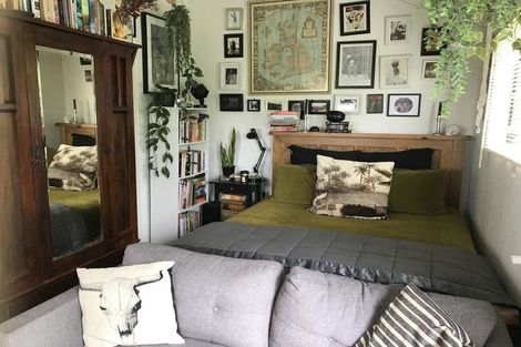Photo of property in 64 Mitchell Street, Brooklyn, Wellington, 6021