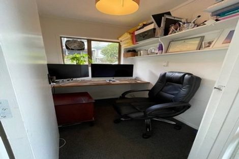 Photo of property in 3/17 Paris Place, Birkenhead, Auckland, 0626