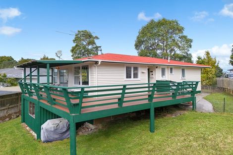 Photo of property in 60 Helena Street, Massey, Auckland, 0614