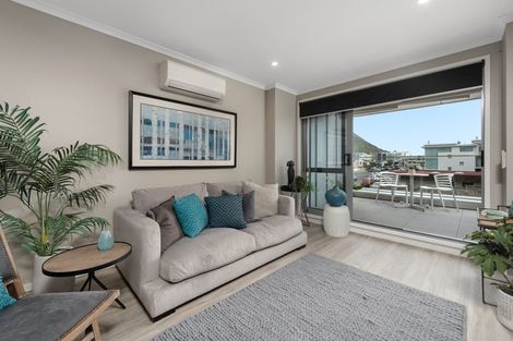 Photo of property in 2/19 Victoria Road, Mount Maunganui, 3116