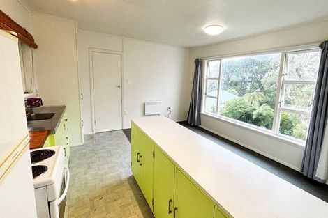 Photo of property in 51 Mortimer Terrace, Brooklyn, Wellington, 6021