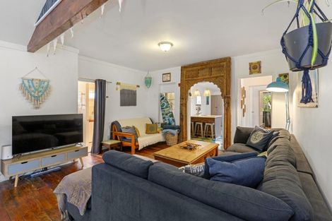 Photo of property in 51a Government Road, Raglan, 3225