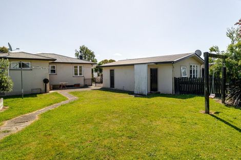 Photo of property in 15 Waterloo Crescent, Hokowhitu, Palmerston North, 4410