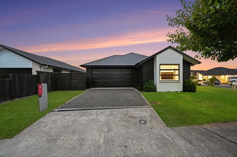 Photo of property in 2 Helen June Avenue, Flagstaff, Hamilton, 3210