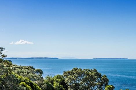 Photo of property in 167 Beach Road, Castor Bay, Auckland, 0620