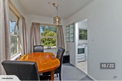Photo of property in 23 Ellice Road, Totara Vale, Auckland, 0629