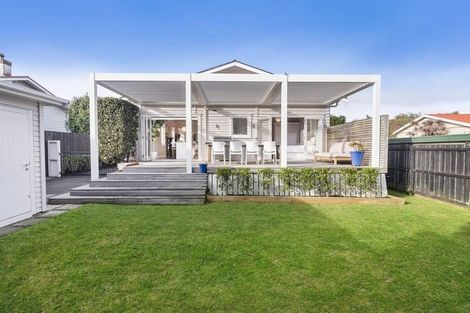 Photo of property in 4 Curzon Street, Onehunga, Auckland, 1061