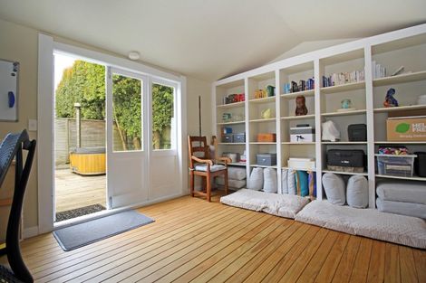 Photo of property in 14 Abbotsford Terrace, Devonport, Auckland, 0624