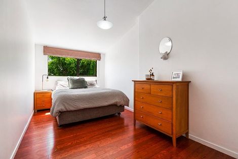 Photo of property in 29a Clayburn Road, Glen Eden, Auckland, 0602