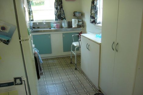 Photo of property in 44 Ngaio Street, Otaki Beach, Otaki, 5512