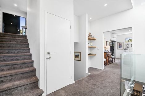 Photo of property in 1/17b Cracroft Terrace, Cashmere, Christchurch, 8022