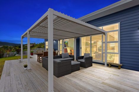 Photo of property in 110 Mountain View Terrace End, Otaki Beach, Otaki, 5512