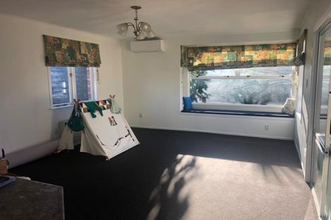 Photo of property in 21 Panair Crescent, Hillcrest, Hamilton, 3216