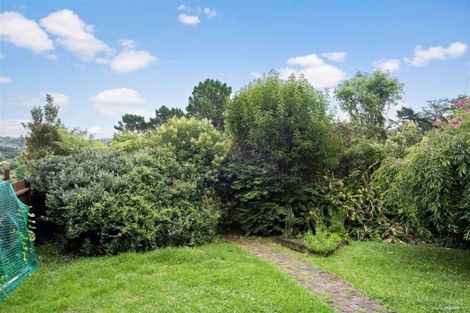 Photo of property in 1/60 Woodlands Crescent, Browns Bay, Auckland, 0630