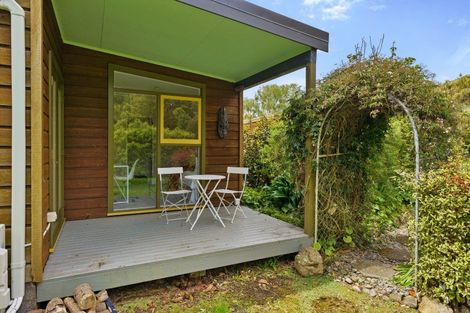 Photo of property in 123 North Manakau Road, Manakau, Levin, 5573