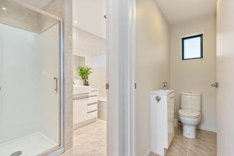 Photo of property in 19 Tarapiroe Avenue, Takanini, 2112