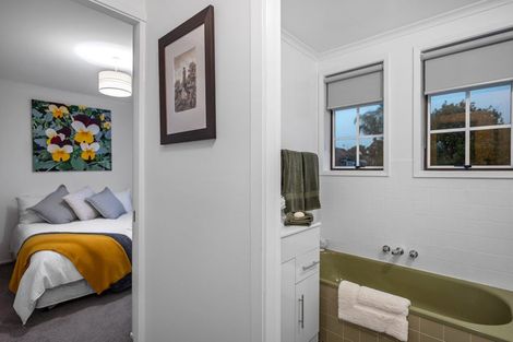 Photo of property in 3/4 Frater Avenue, Milford, Auckland, 0620