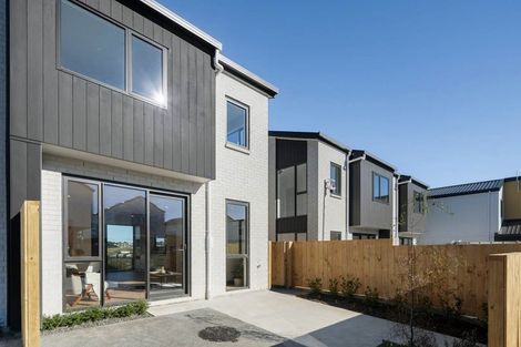 Photo of property in 4a Mahogany Street, Westgate, 0814