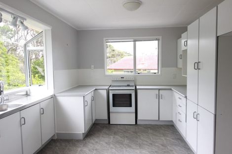 Photo of property in 17 Cunliffe Place, Glenfield, Auckland, 0629