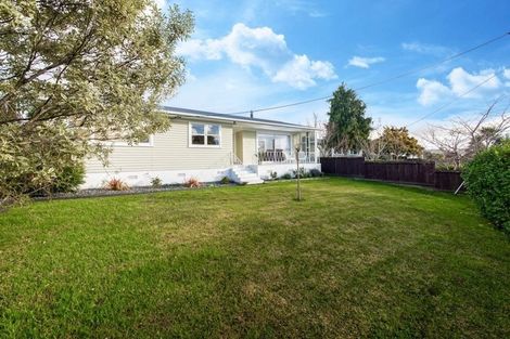 Photo of property in 1/6 Murray Road, Te Atatu Peninsula, Auckland, 0610