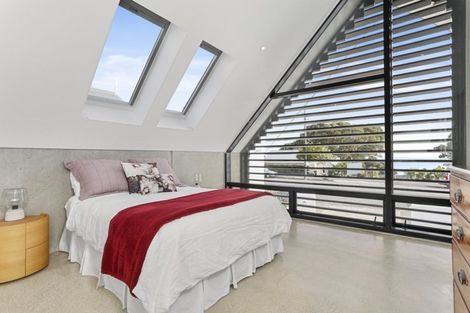 Photo of property in 81 Queen Street, Northcote Point, Auckland, 0627