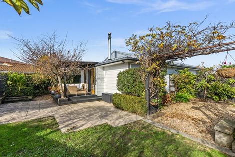 Photo of property in 90 Tait Drive, Greenmeadows, Napier, 4112