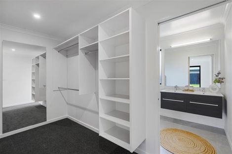 Photo of property in 42 Candlesticks Crescent, Lincoln, 7608