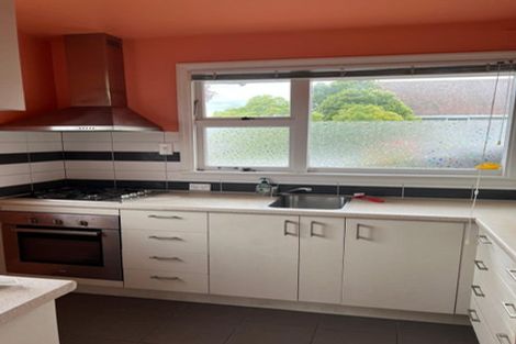 Photo of property in 1/11 Puriri Street, Riccarton, Christchurch, 8041