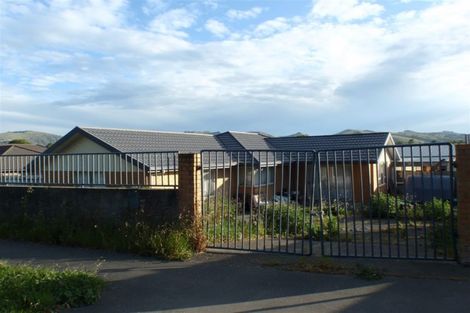 Photo of property in 50 Bromley Road, Bromley, Christchurch, 8062