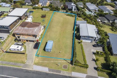 Photo of property in 20 Melandra Road, Stanmore Bay, Whangaparaoa, 0932
