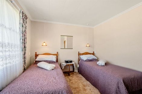 Photo of property in 1/6 Princess Street, Waitara, 4320