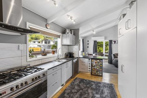 Photo of property in 29 Newburn Grove, Wainuiomata, Lower Hutt, 5014