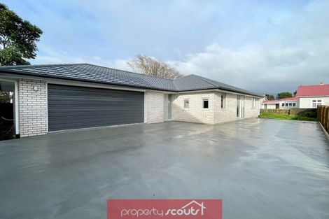 Photo of property in 12 Wakefield Street, Welbourn, New Plymouth, 4310