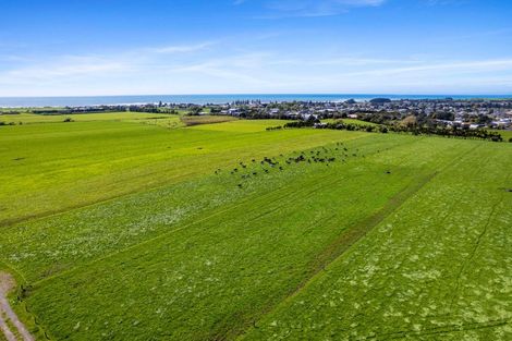 Photo of property in 50 Johnston Street, Brixton, Waitara, 4382