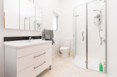 Photo of property in 10 Edgeware Road, Wilton, Wellington, 6012