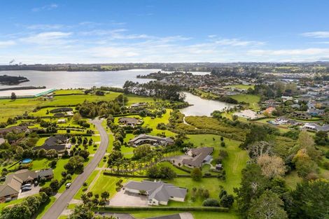 Photo of property in 6 Millbrook Drive, Waiuku, 2683