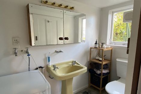 Photo of property in 74 Fairlie Terrace, Kelburn, Wellington, 6021