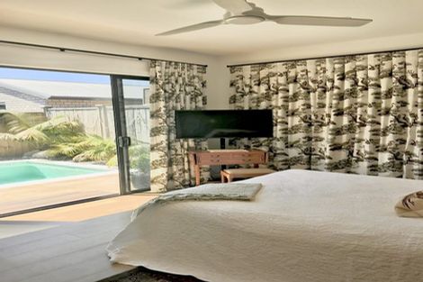 Photo of property in 18 Mollisia Lane, Papamoa Beach, Papamoa, 3118