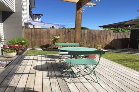 Photo of property in 7 Sophie Lane, Henderson, Auckland, 0612