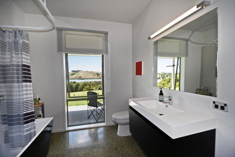 Photo of property in 107 Jumna Road, Maungaturoto, 0587