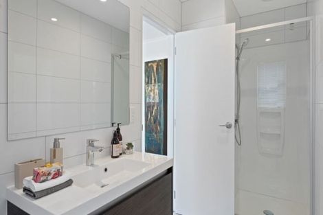 Photo of property in 55 Waituarua Drive, Takanini, 2112