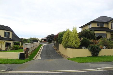 Photo of property in 10 Duxford Crescent, Fairfield, Dunedin, 9018